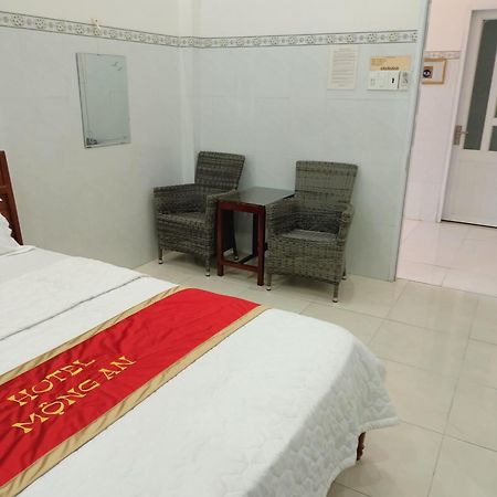 فندق Khach San Mong An فينه هي المظهر الخارجي الصورة